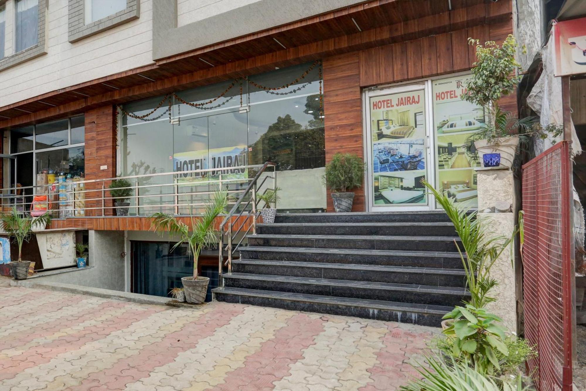 Hotel Collection O Jairaj Alwar Exterior foto